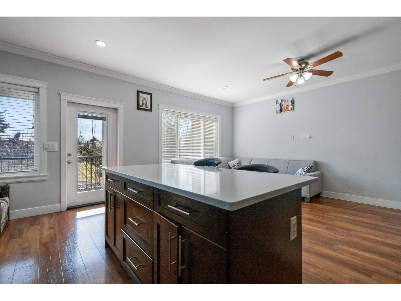 33008 Egglestone Avenue, Mission, British Columbia  V2V 7R7 - Photo 10 - R3097029