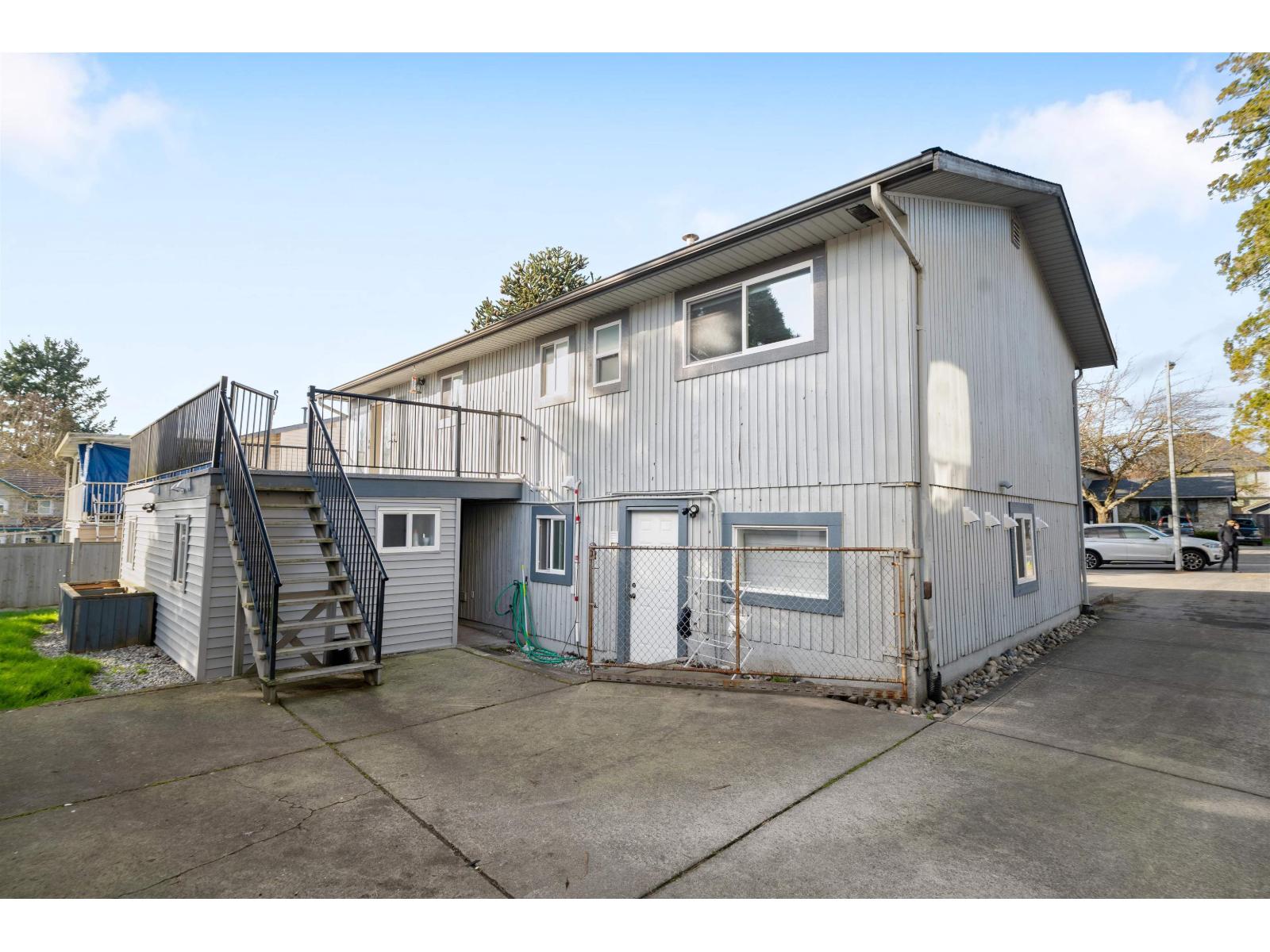 13822 92a Avenue, Surrey, British Columbia  V3V 6Y6 - Photo 27 - R3097006