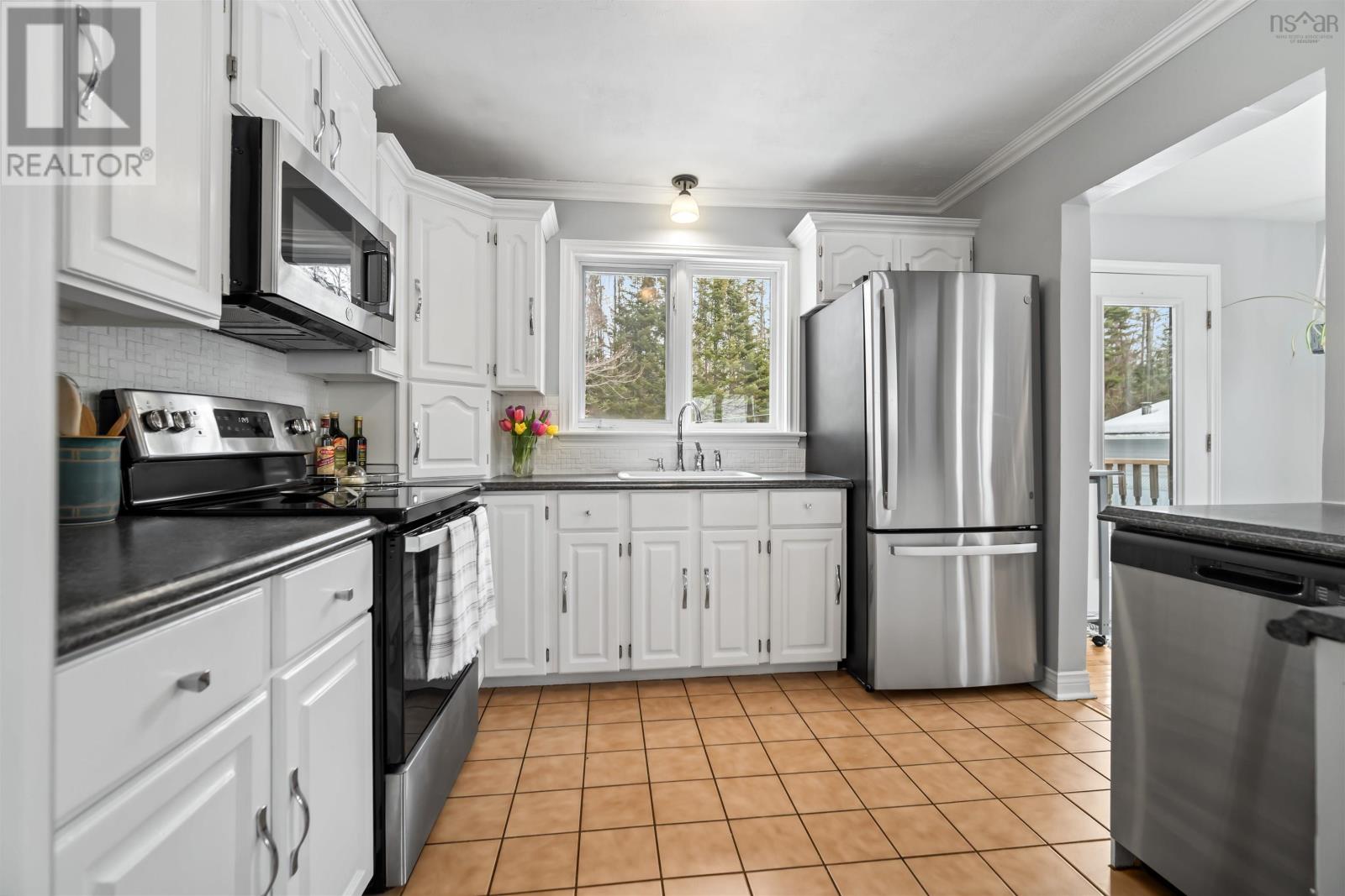 37 Mahar Drive, Shad Bay, Nova Scotia  B3T 2B6 - Photo 19 - 202604040