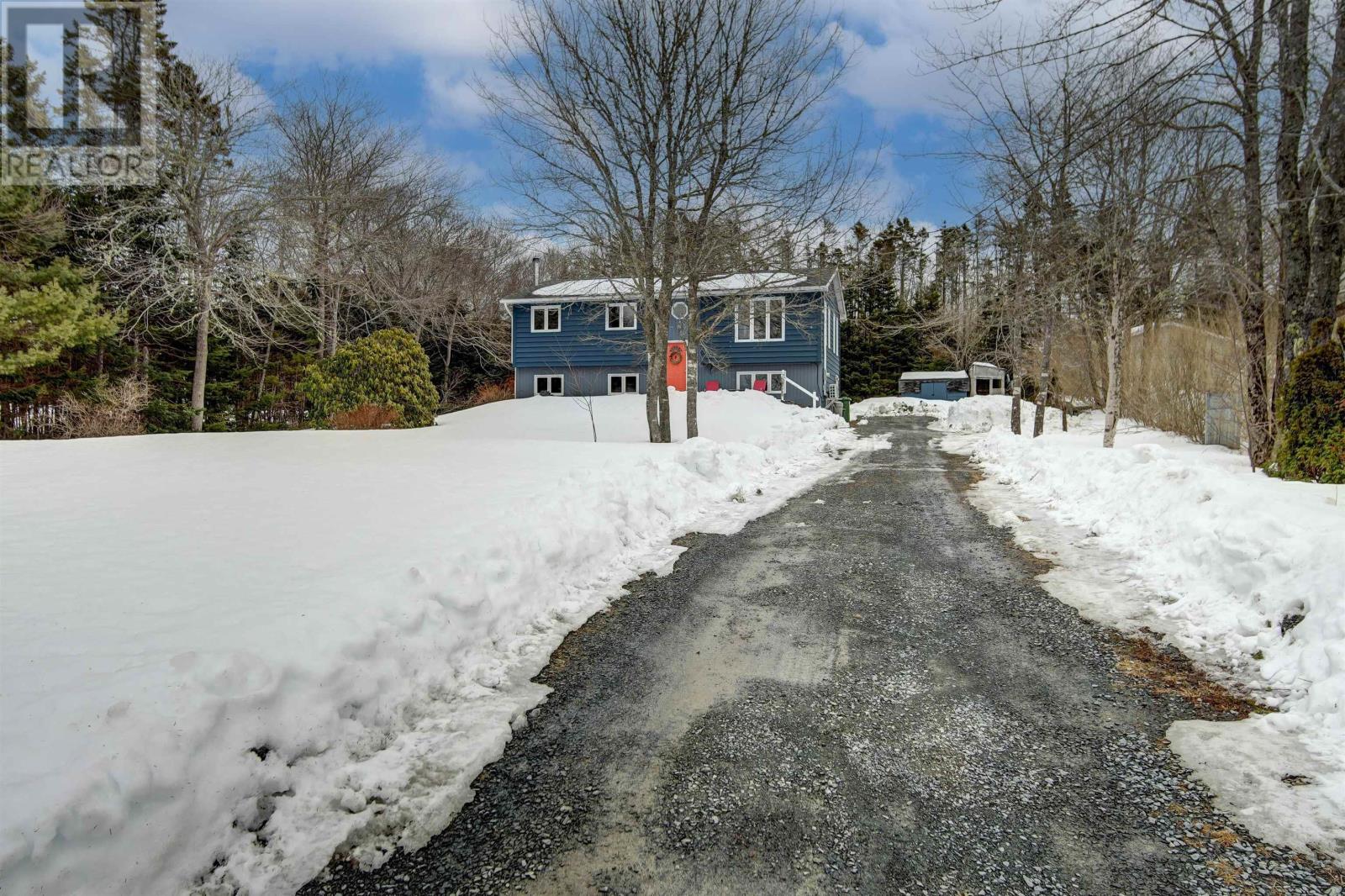 37 Mahar Drive, Shad Bay, Nova Scotia  B3T 2B6 - Photo 3 - 202604040