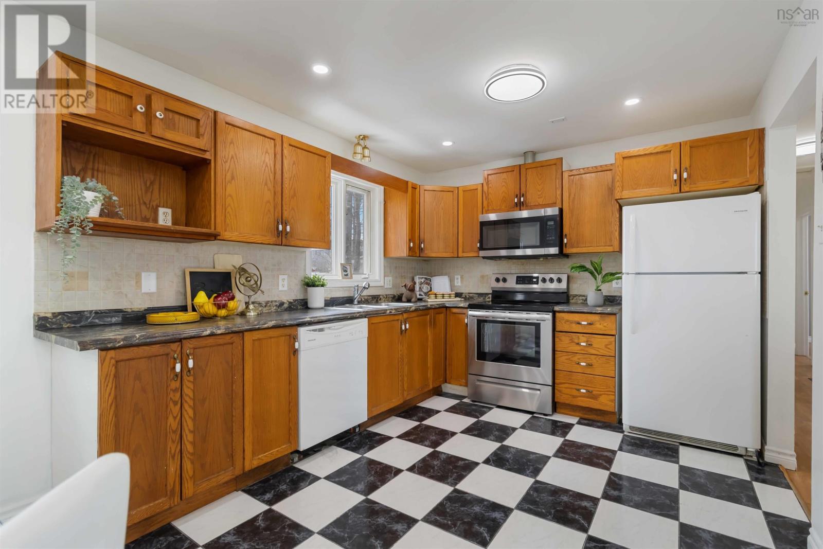 146 Hirandale Crescent, Cole Harbour, Nova Scotia  B2W 6H3 - Photo 11 - 202604175