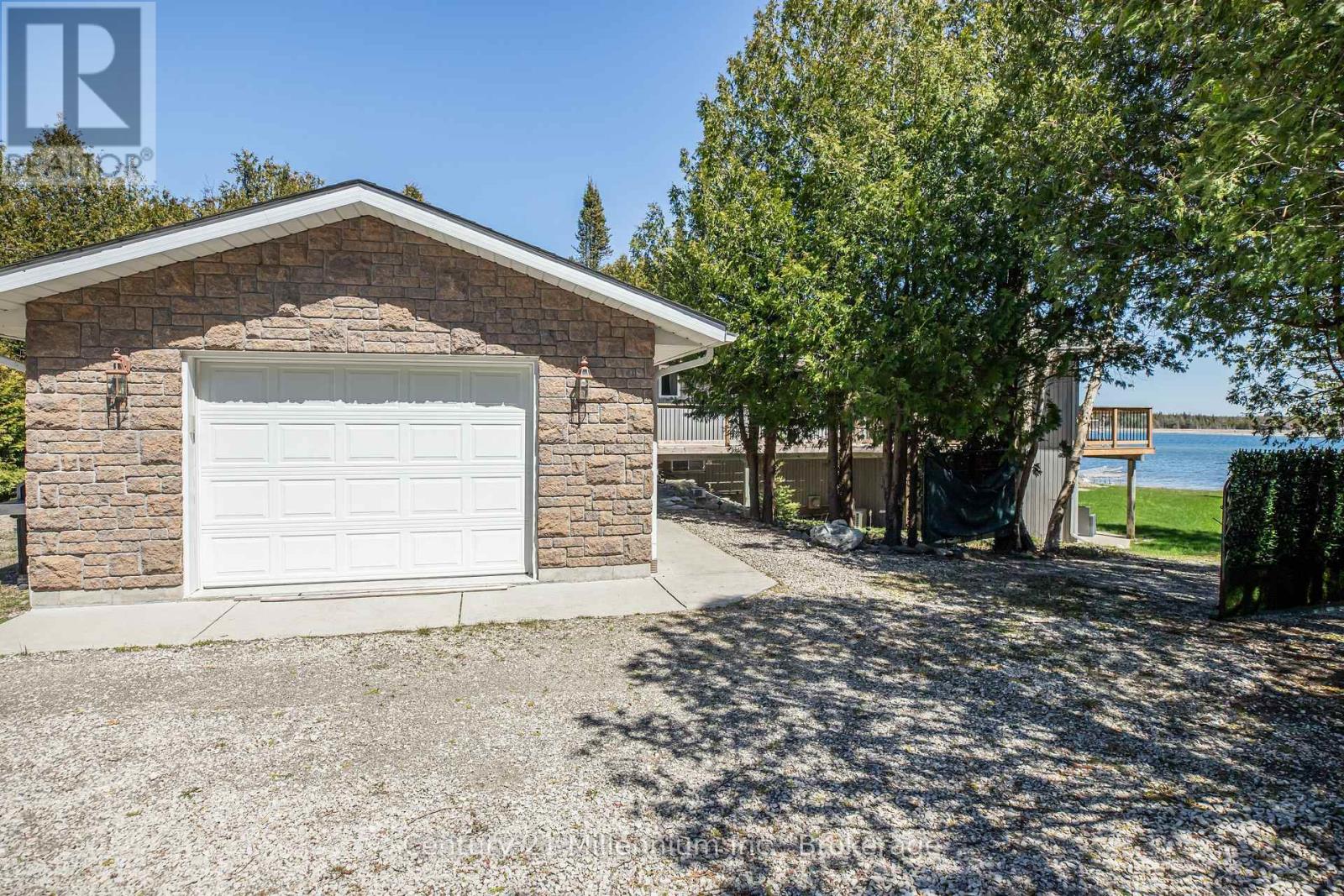 119 Pine Tree Harbour Road, Northern Bruce Peninsula, Ontario  N0H 1Z0 - Photo 10 - X12860516