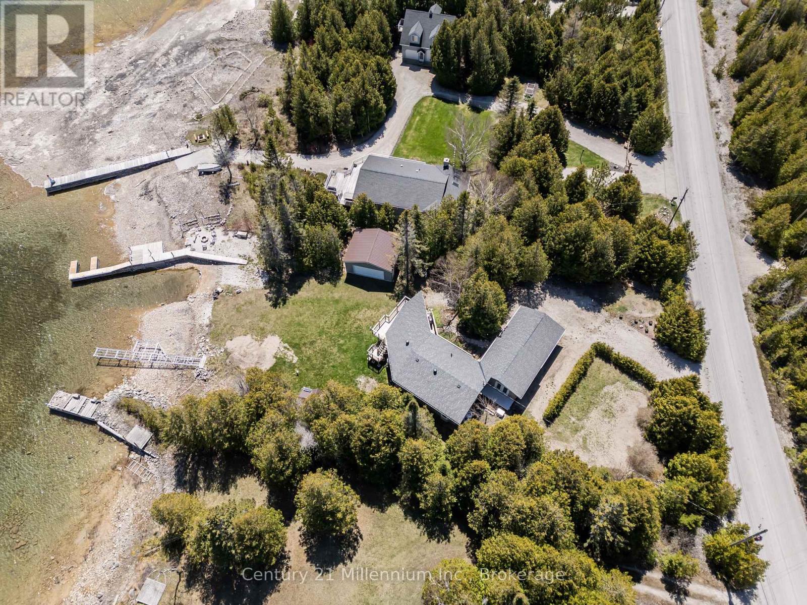 119 Pine Tree Harbour Road, Northern Bruce Peninsula, Ontario  N0H 1Z0 - Photo 5 - X12860516