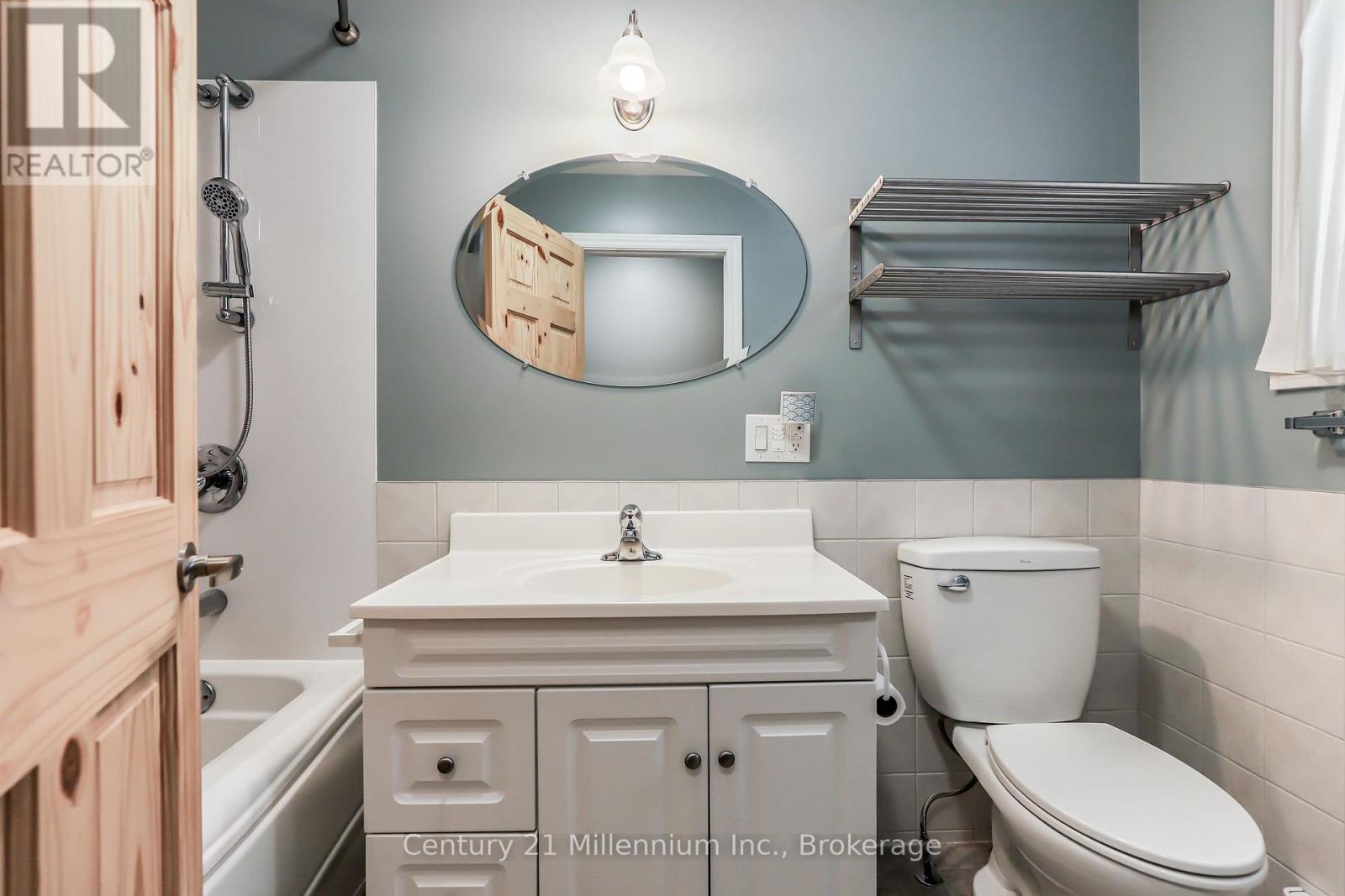 119 Pine Tree Harbour Road, Northern Bruce Peninsula, Ontario  N0H 1Z0 - Photo 24 - X12860516