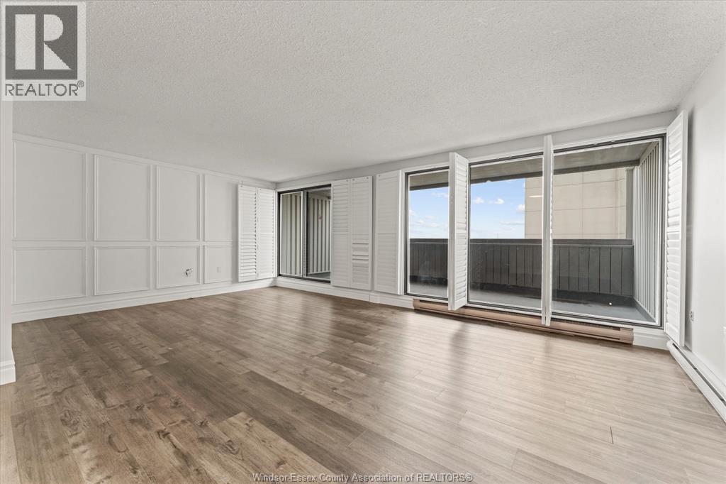 380 Pelissier Unit# 1701, Windsor, Ontario  N9A 6V7 - Photo 5 - 26004916