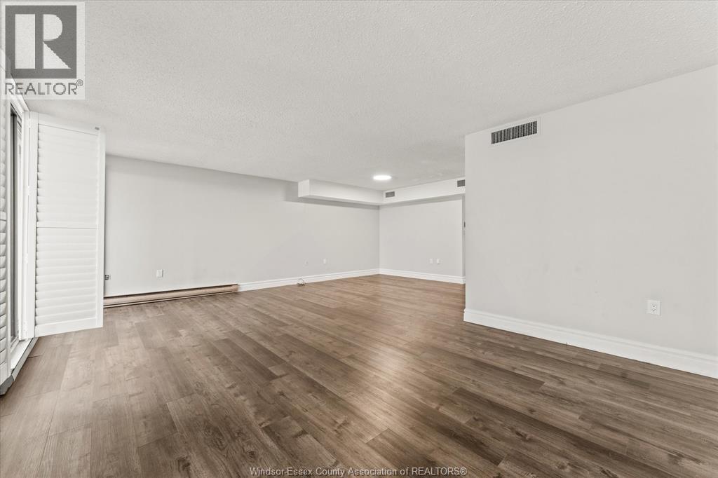 380 Pelissier Unit# 1701, Windsor, Ontario  N9A 6V7 - Photo 7 - 26004916