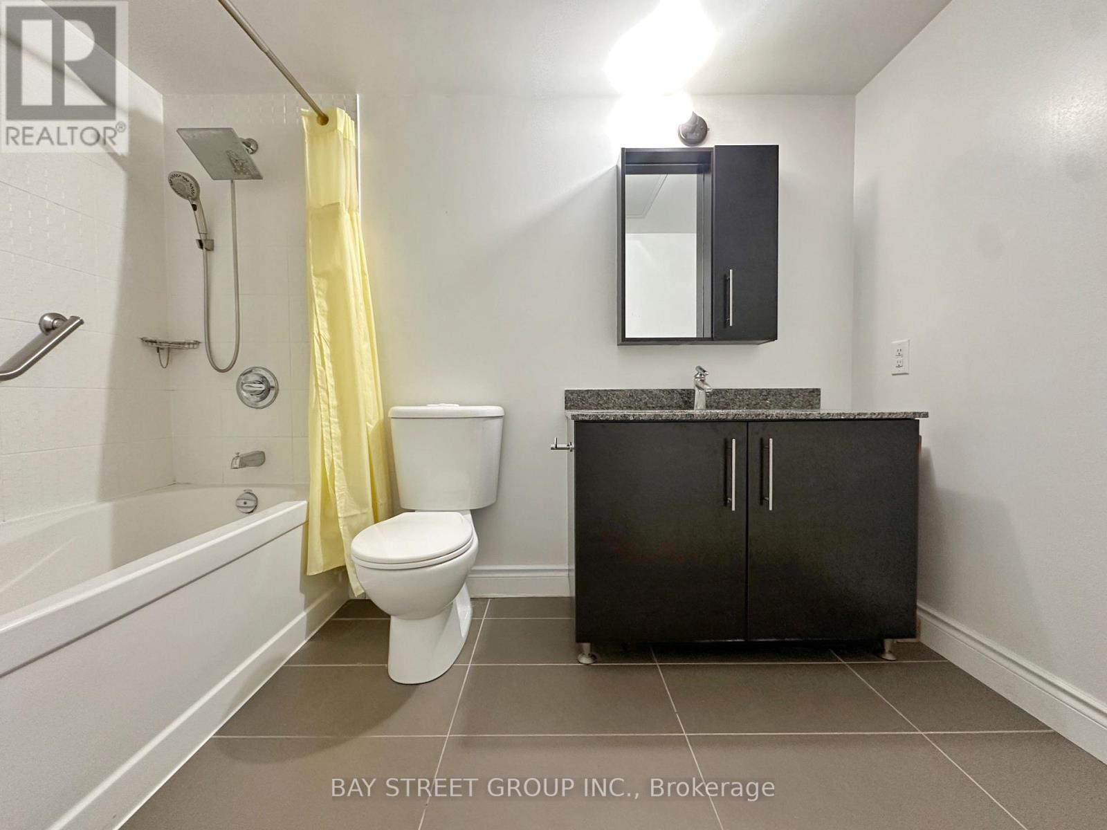 207 - 233 South Park Road, Markham (Commerce Valley), Ontario  L3T 0B4 - Photo 28 - N12850524