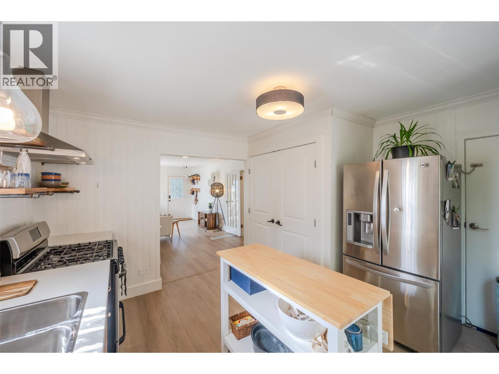 294 Norton Street, Penticton, British Columbia  V2A 4H7 - Photo 12 - 10378670