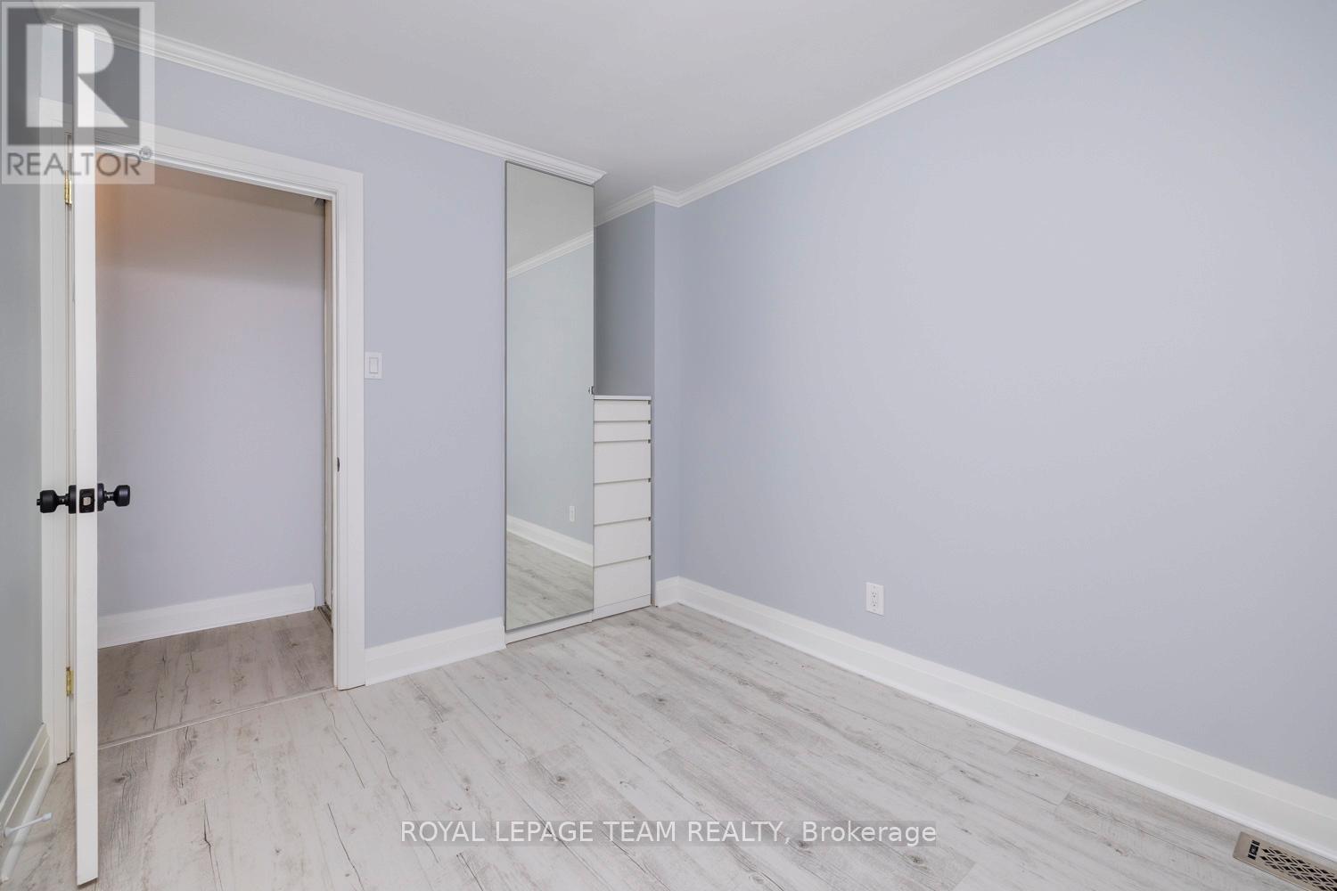 54 - 121 Buell Street, Ottawa, Ontario  K1Z 7E7 - Photo 35 - X12862368