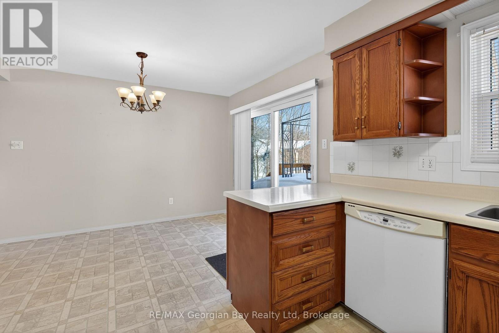 1032 Dominion Avenue, Midland, Ontario  L4R 1S9 - Photo 10 - S12863348