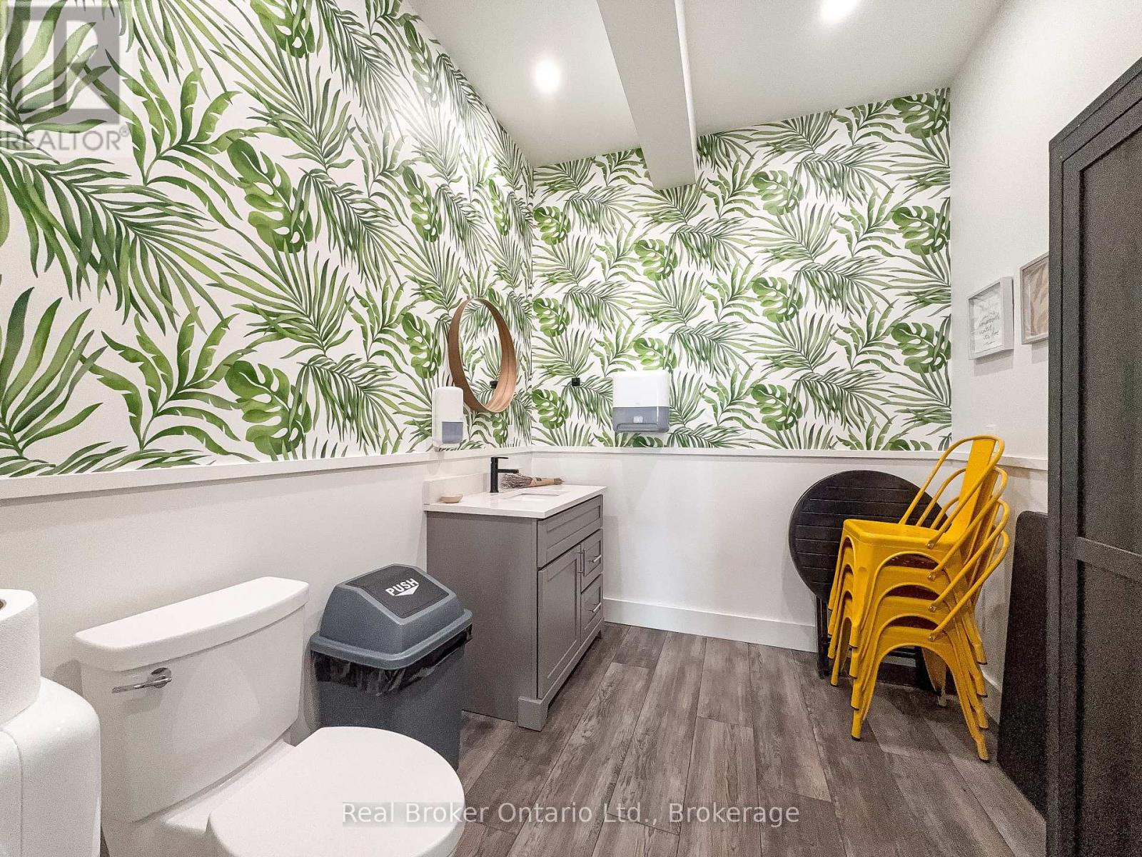 189-193 High Street, Saugeen Shores, Ontario  N0H 2L0 - Photo 12 - X12863194