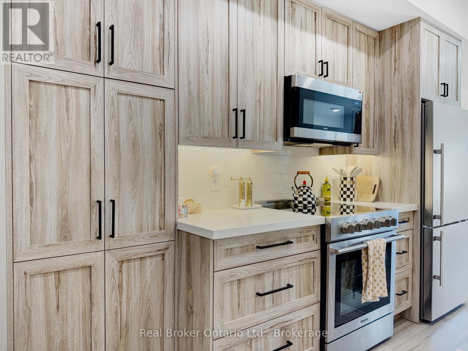 189-193 High Street, Saugeen Shores, Ontario  N0H 2L0 - Photo 16 - X12863194