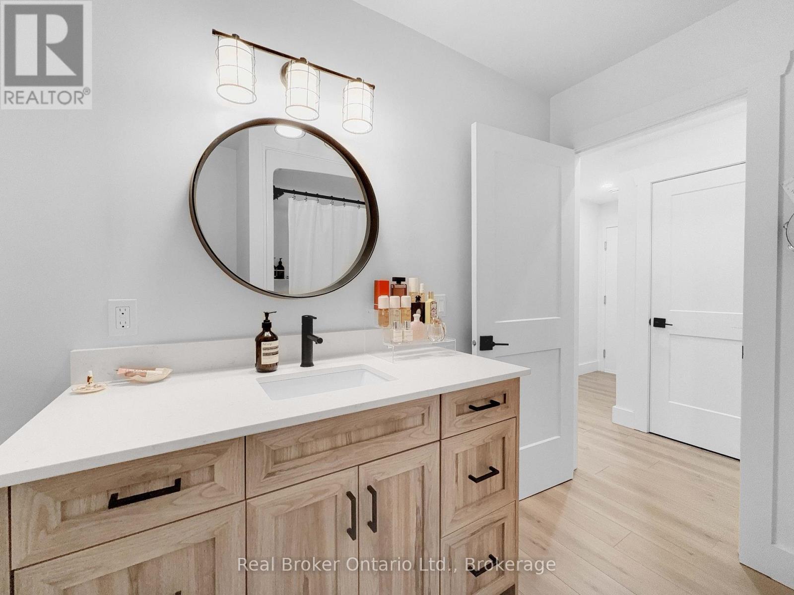 189-193 High Street, Saugeen Shores, Ontario  N0H 2L0 - Photo 23 - X12863194