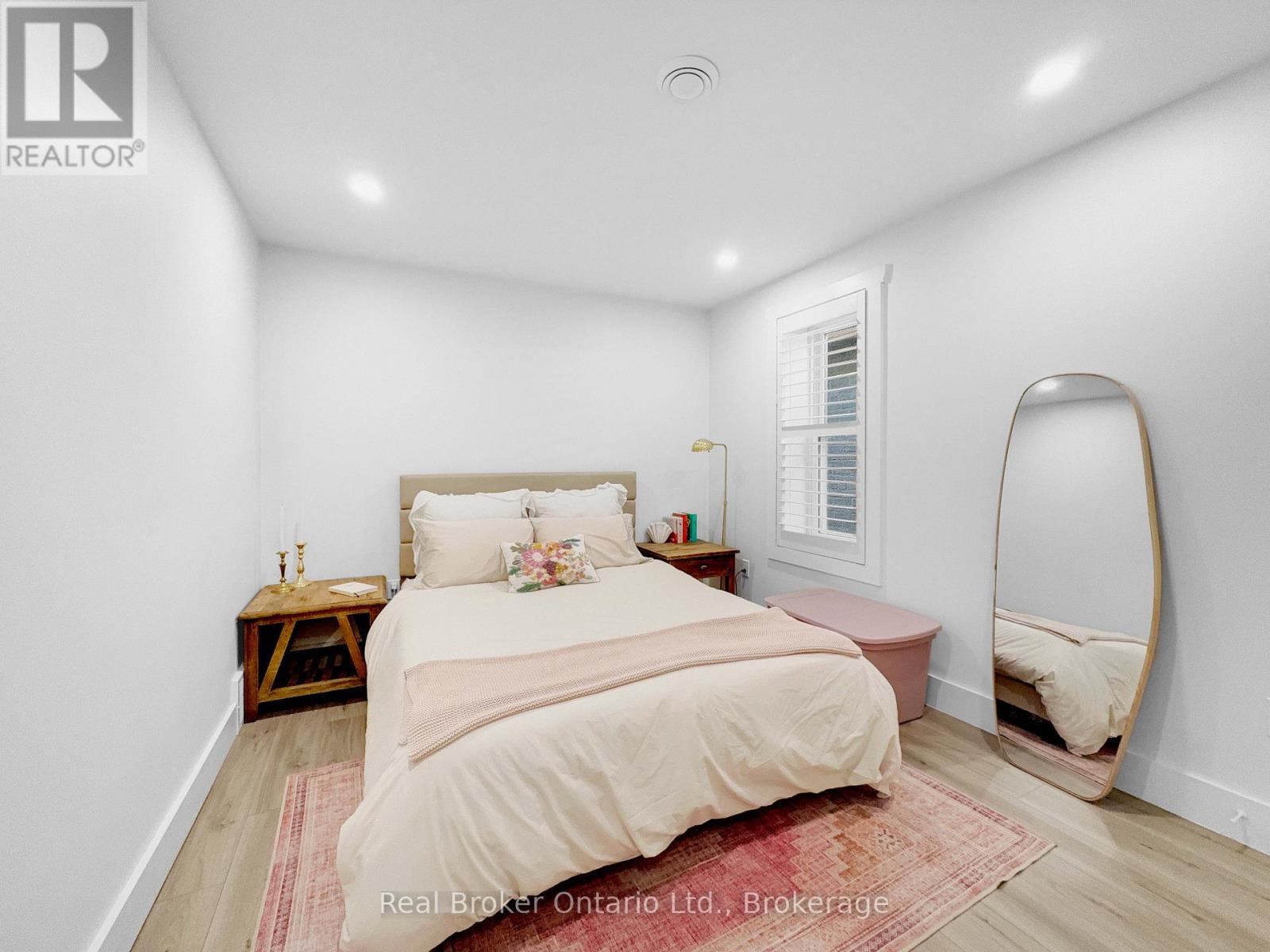 189-193 High Street, Saugeen Shores, Ontario  N0H 2L0 - Photo 24 - X12863194