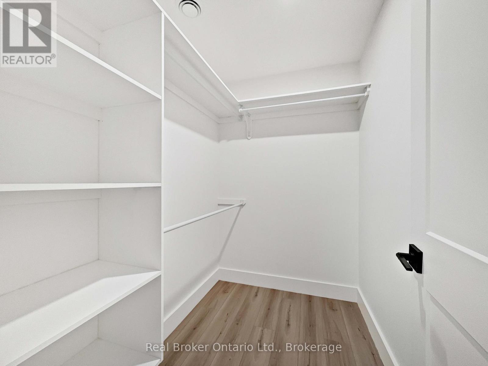 189-193 High Street, Saugeen Shores, Ontario  N0H 2L0 - Photo 39 - X12863194