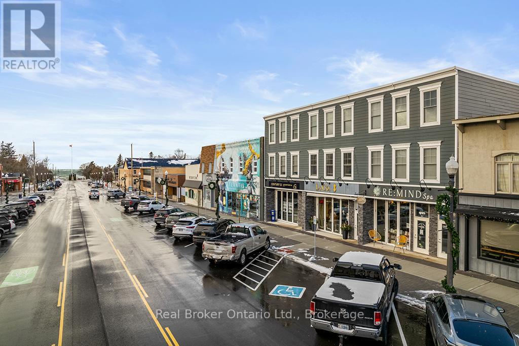 174 High Street, Saugeen Shores, Ontario  N0H 2L0 - Photo 1 - X12863200