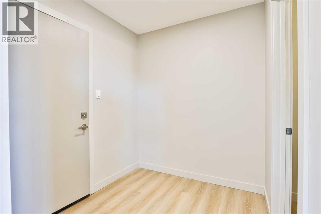 320 Aquitania Boulevard W, Lethbridge, Alberta  T1J 5T4 - Photo 12 - A2291984