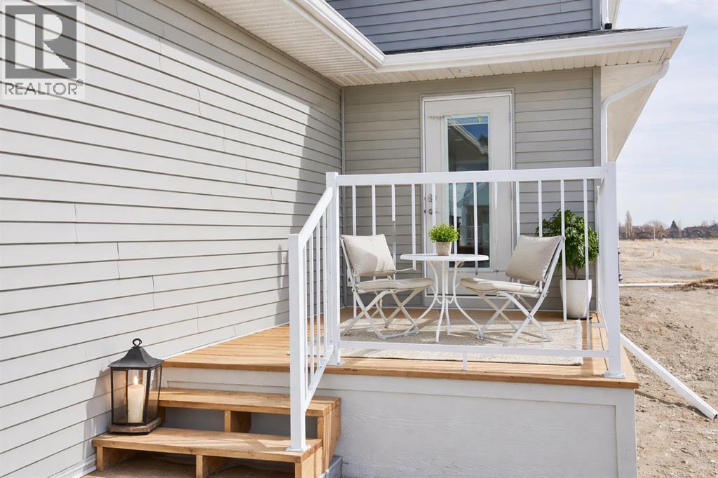 320 Aquitania Boulevard W, Lethbridge, Alberta  T1J 5T4 - Photo 14 - A2291984