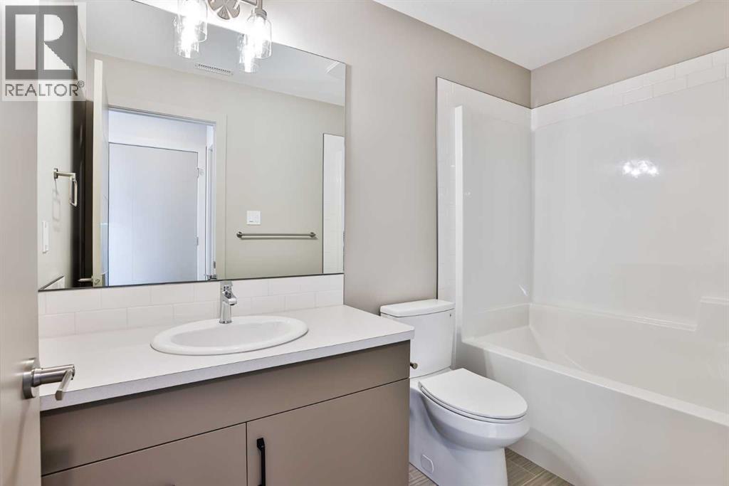 320 Aquitania Boulevard W, Lethbridge, Alberta  T1J 5T4 - Photo 30 - A2291984