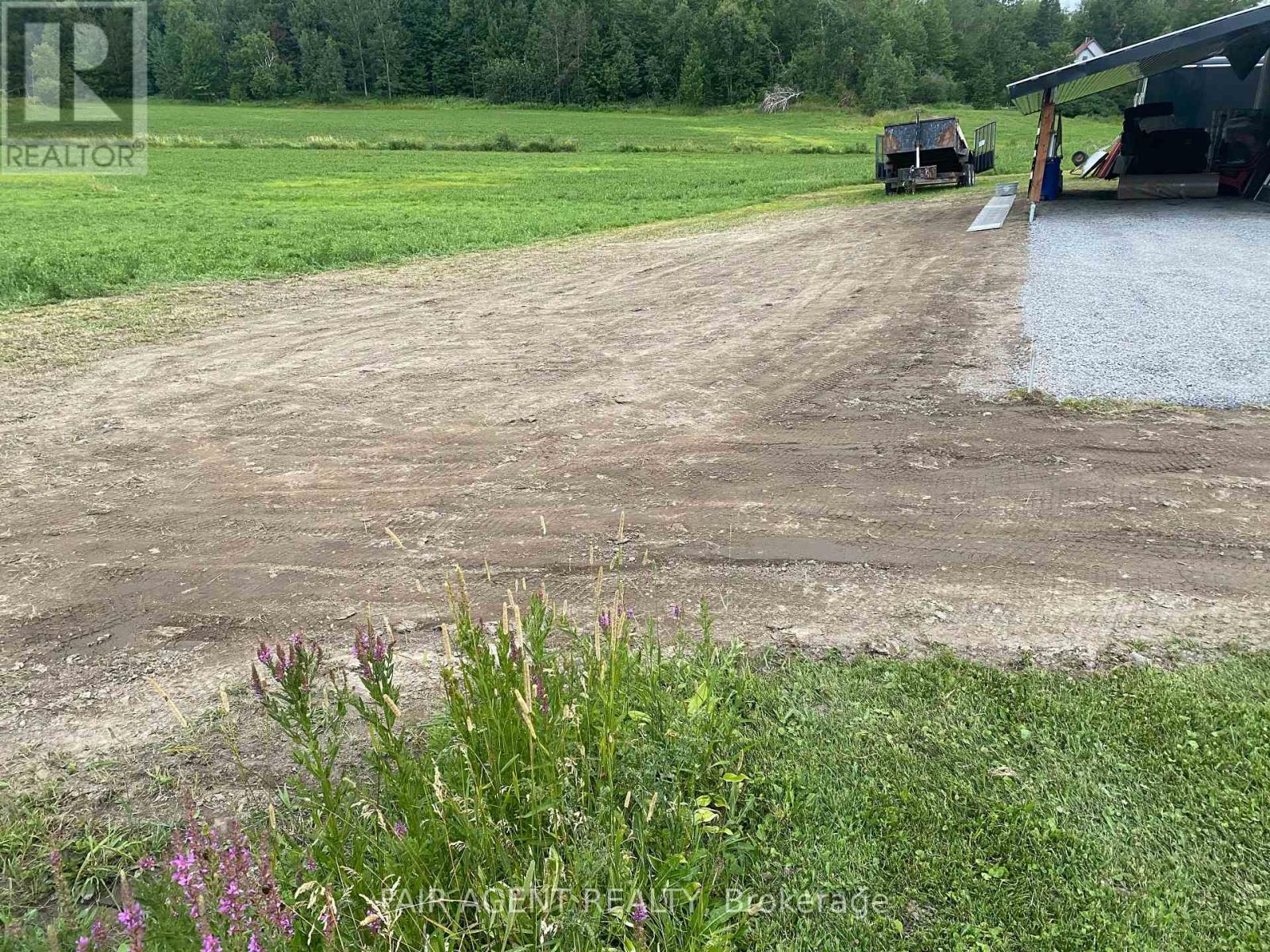 2130 Du Golf Road, Clarence-Rockland, Ontario  K0A 1N0 - Photo 6 - X12863396