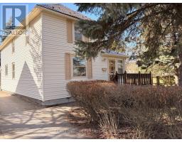 26 CHESTNUT STREET, Pelham, Ontario