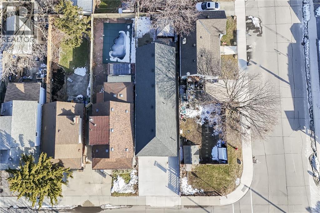 118 Cope Street, Hamilton, Ontario  L8H 5B4 - Photo 2 - 40805793