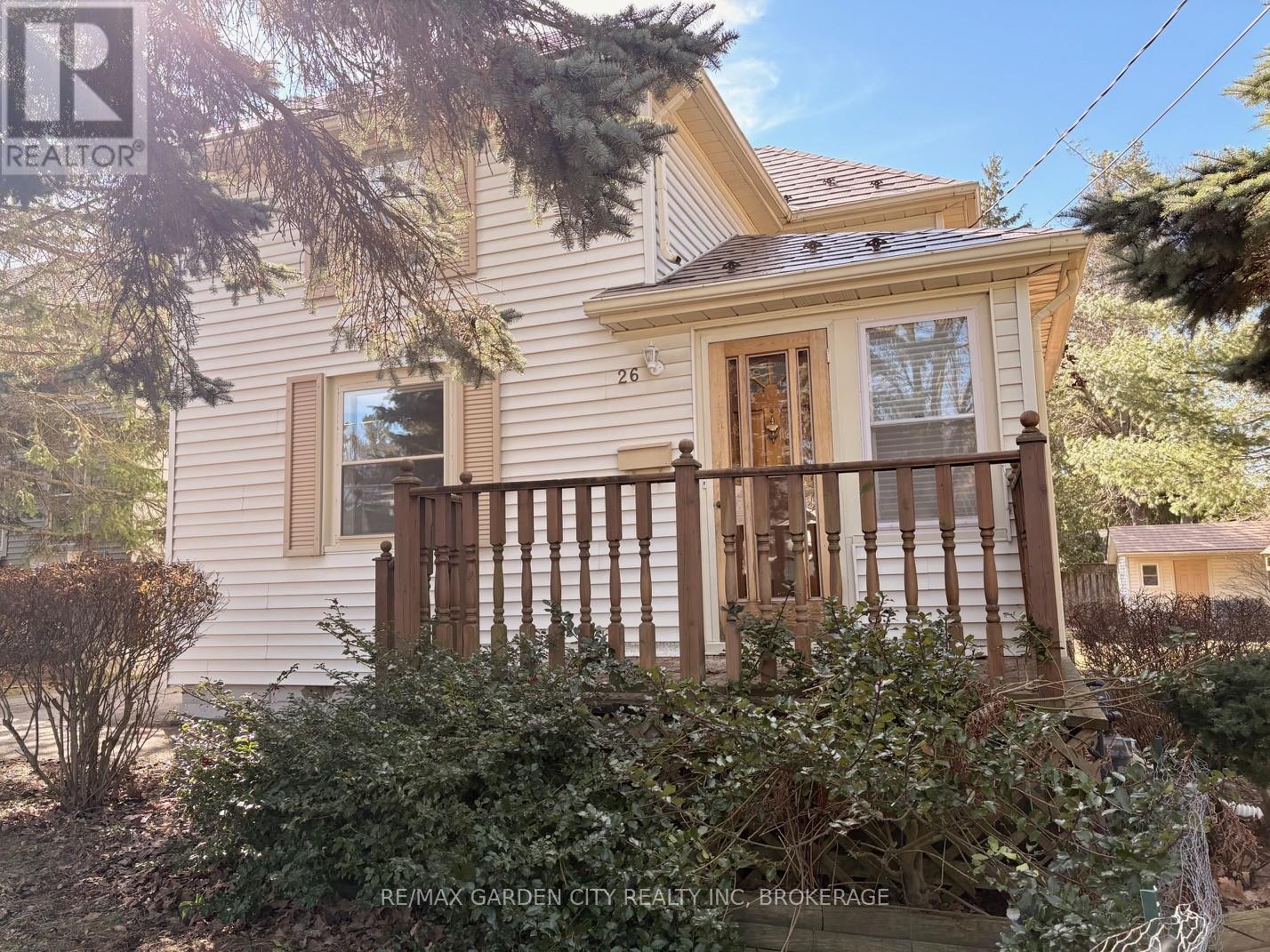 26 Chestnut Street, Pelham, Ontario  L3E 0K3 - Photo 3 - X12774330