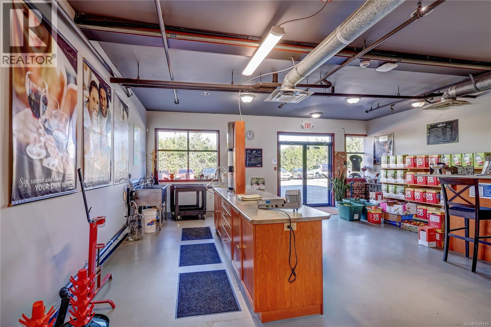 106 5070 Uplands Dr, Nanaimo, British Columbia  V9T 6N1 - Photo 11 - 1028185