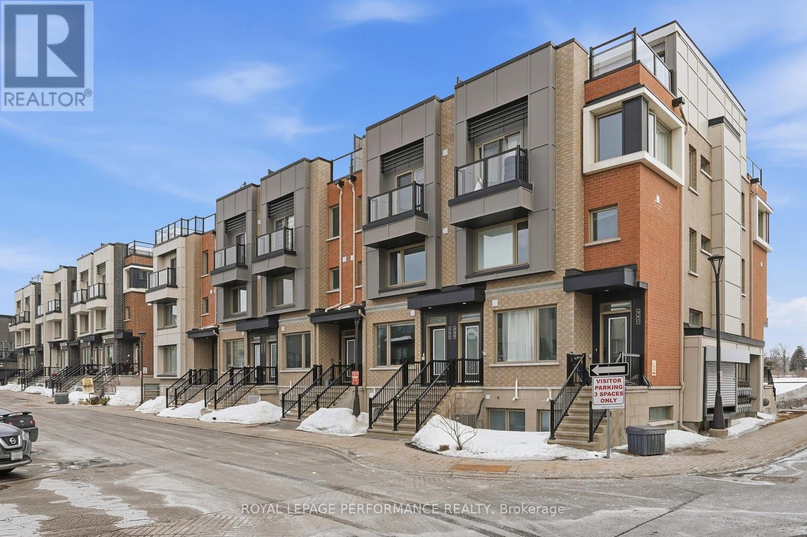 583 Ozawa Private, Ottawa, Ontario  K1K 4Z9 - Photo 2 - X12863320