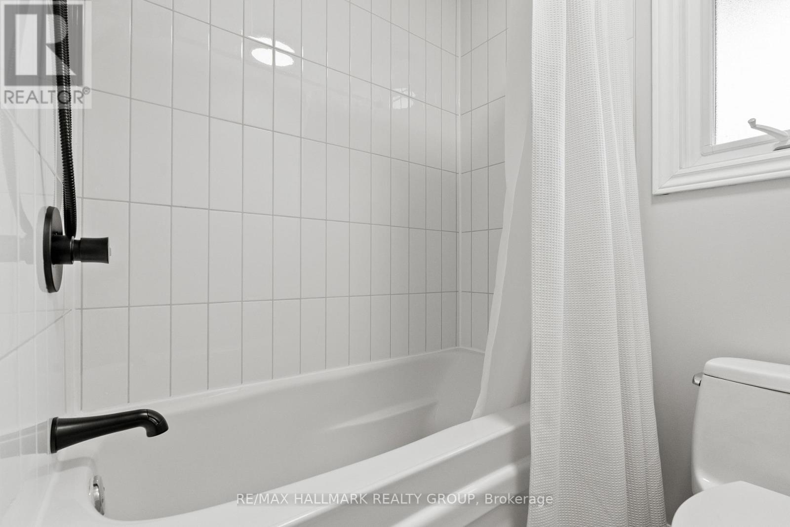 34 Nanook Crescent, Ottawa, Ontario  K2L 2A7 - Photo 27 - X12863360