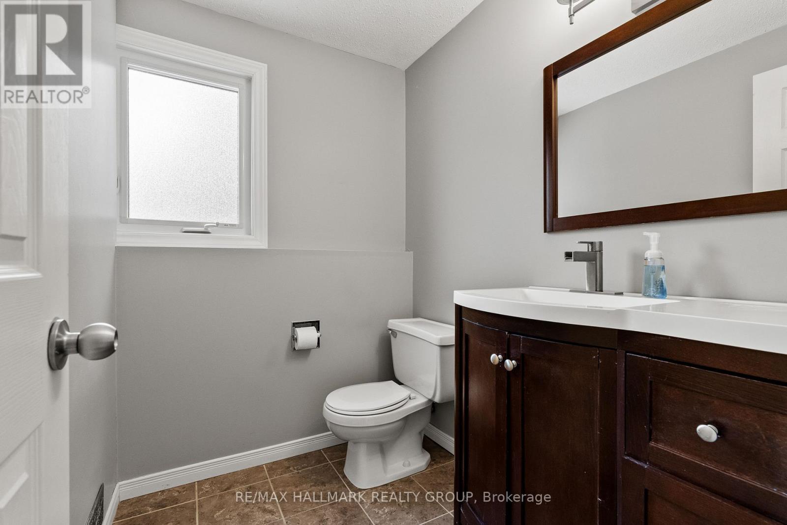 34 Nanook Crescent, Ottawa, Ontario  K2L 2A7 - Photo 33 - X12863360