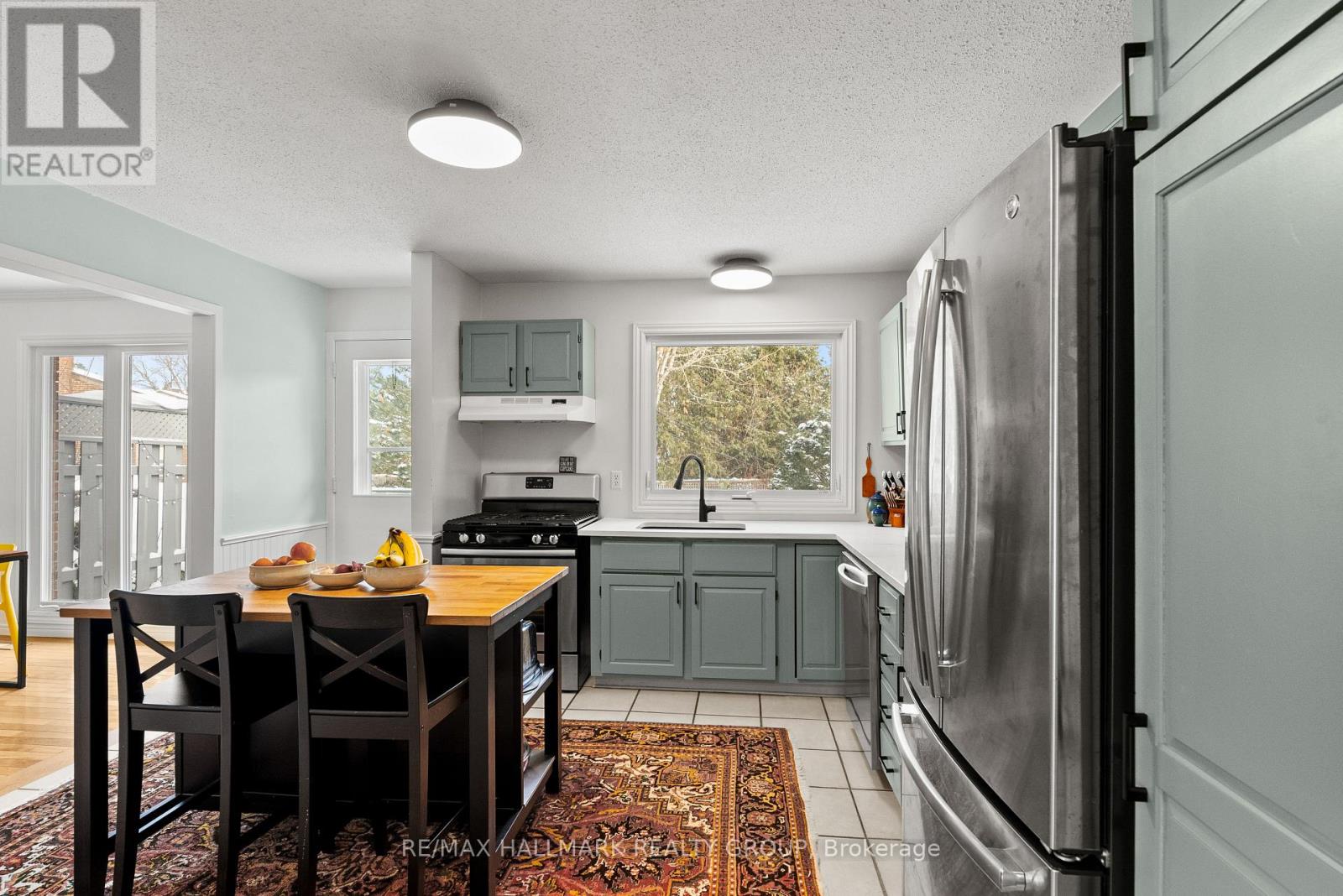 34 Nanook Crescent, Ottawa, Ontario  K2L 2A7 - Photo 5 - X12863360