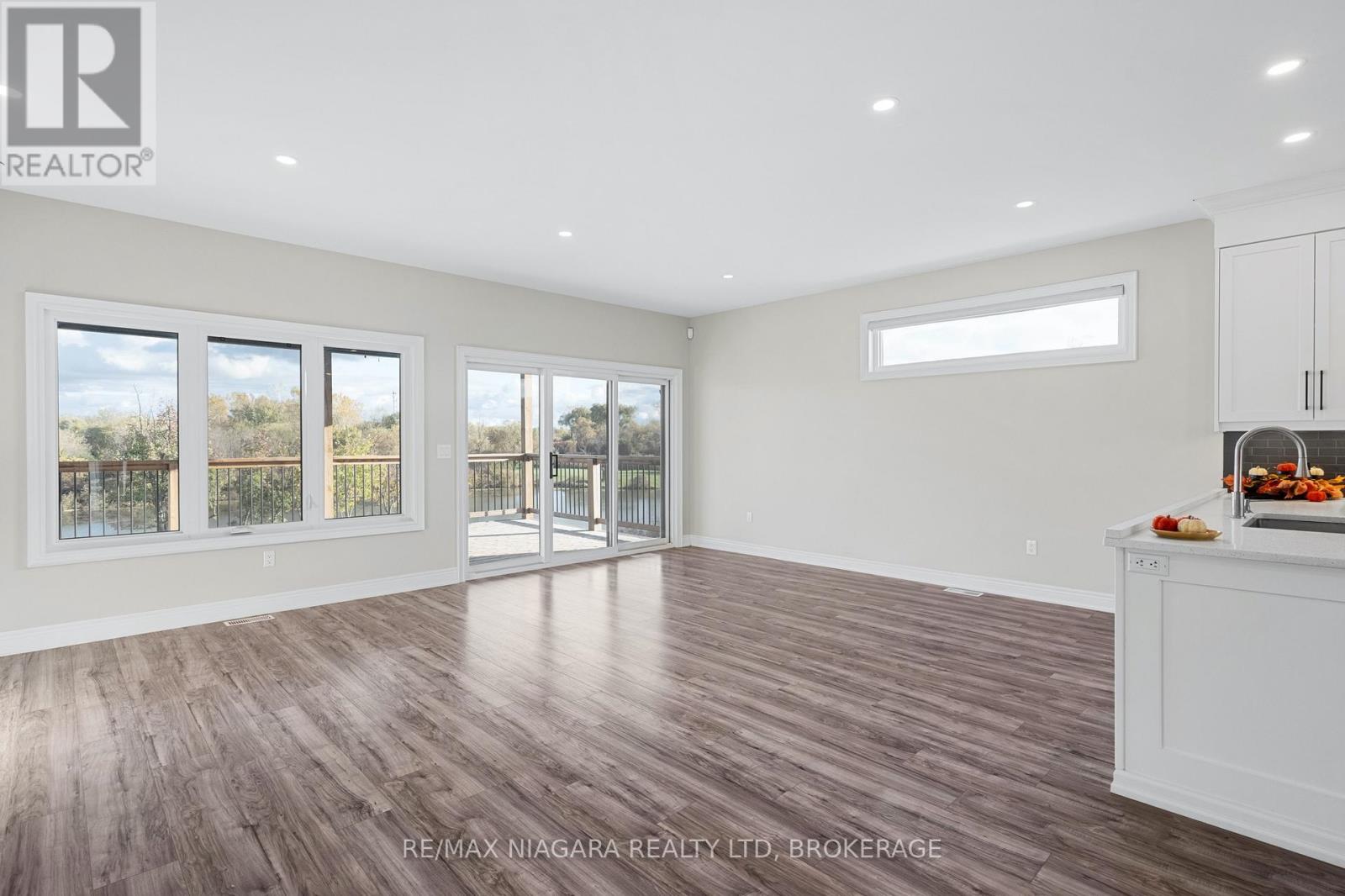 252 Colbeck Drive, Welland, Ontario  L3C 0B4 - Photo 16 - X12863222