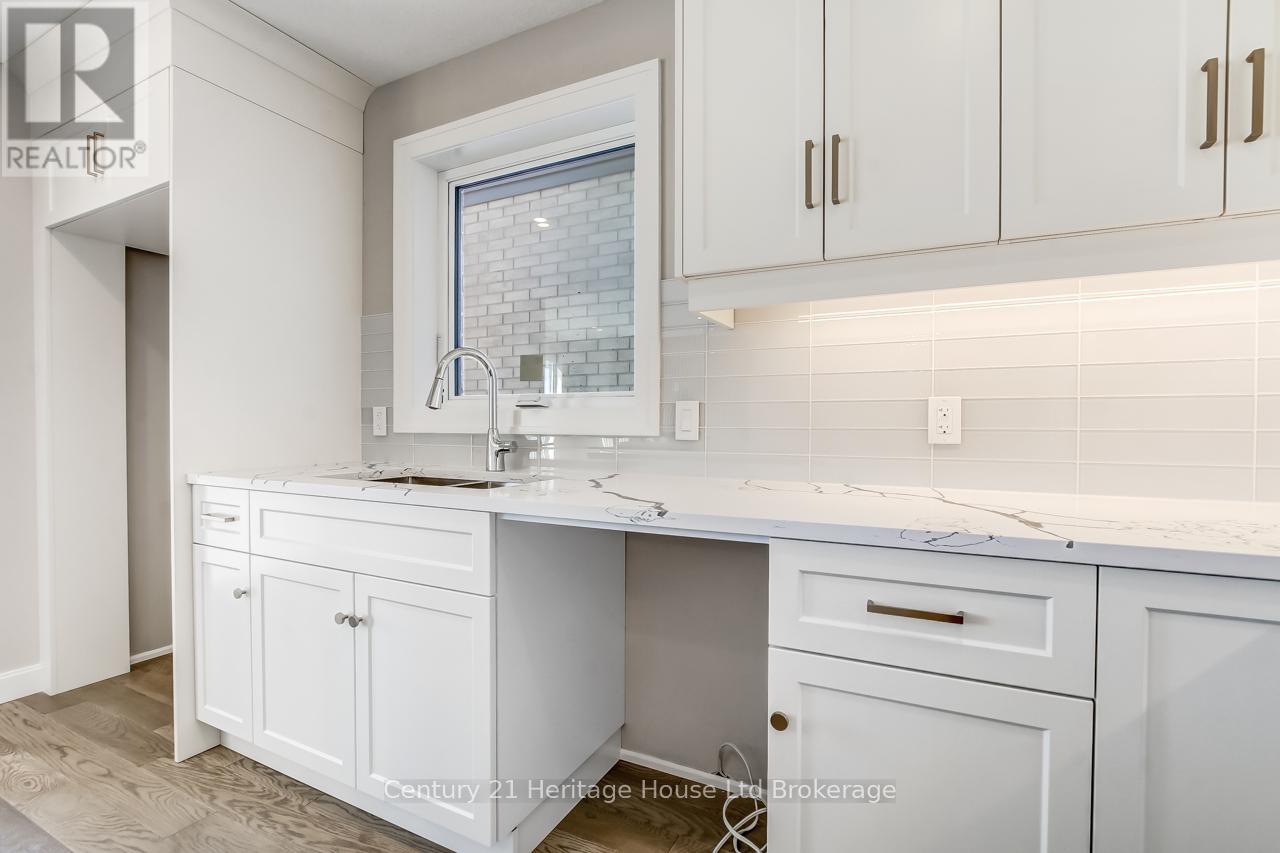 327 Anderson Street, South-West Oxford, Ontario  N4S 0G6 - Photo 11 - X12863190