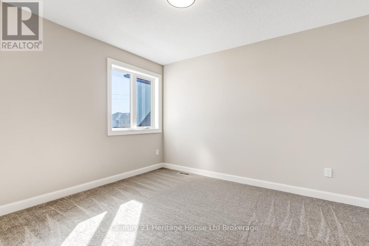 327 Anderson Street, South-West Oxford, Ontario  N4S 0G6 - Photo 25 - X12863190