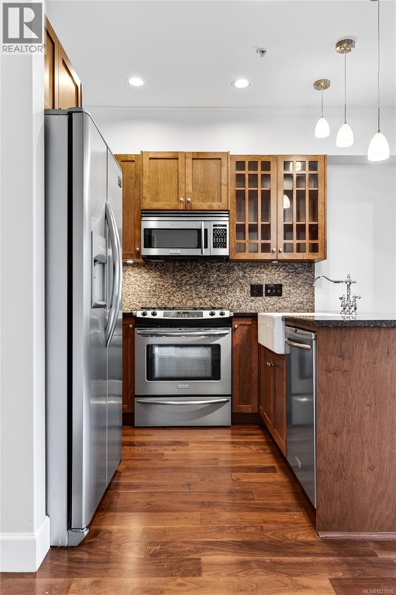 106 2006 Troon Crt, Langford, British Columbia  V9B 6T4 - Photo 10 - 1027959