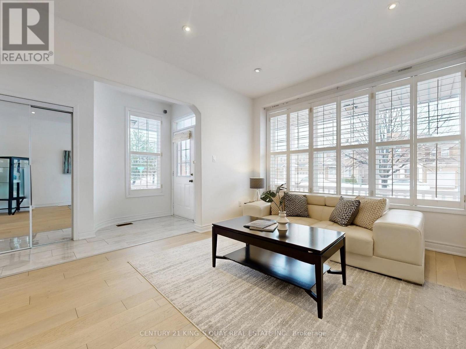 591 Fred Mclaren Boulevard, Markham, Ontario  L6E 1M6 - Photo 5 - N12860324