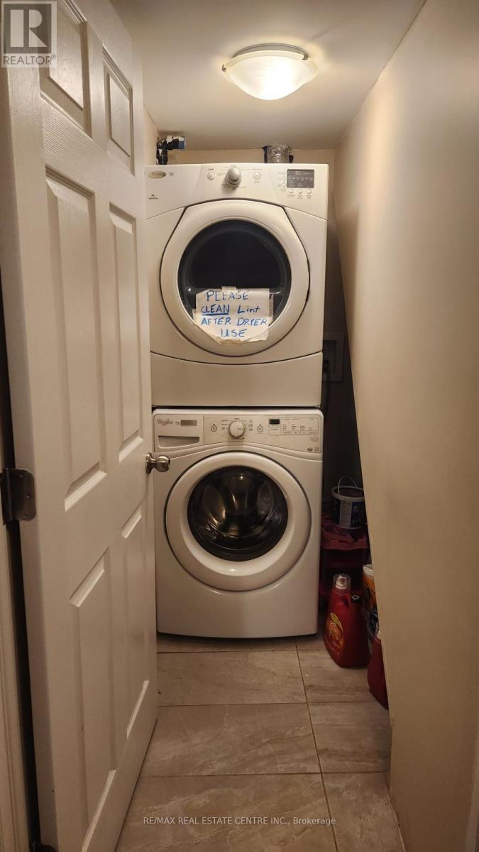 Basement - 6585 Forest Park Drive, Mississauga, Ontario  L5N 6X9 - Photo 5 - W12859932