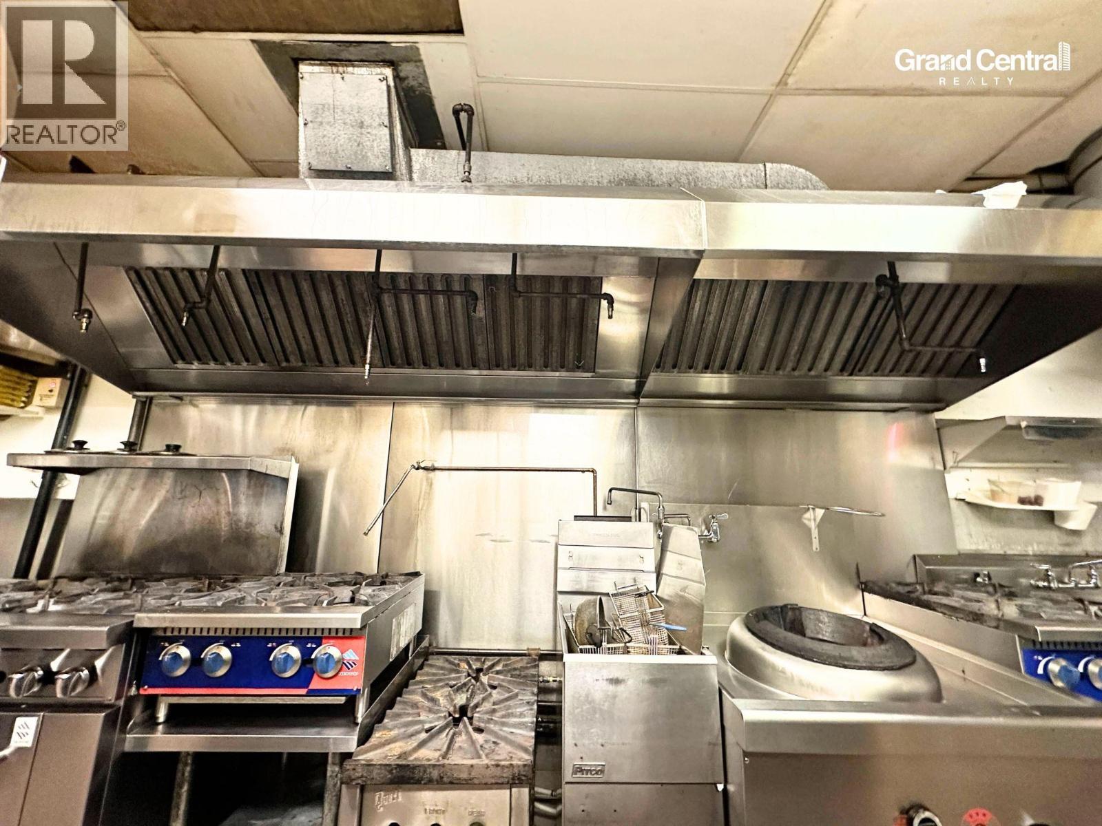 1015 8580 Alexandra Road, Richmond, British Columbia  V6X 4B3 - Photo 5 - C8076845