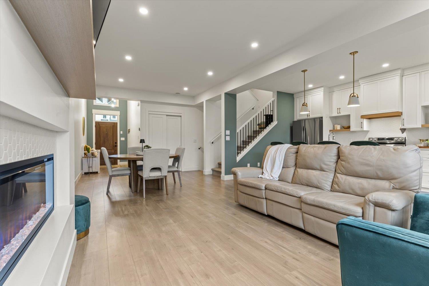 45378 Willowstream Road, Lower Landing, Chilliwack, British Columbia  V2R 0B9 - Photo 10 - R3097651