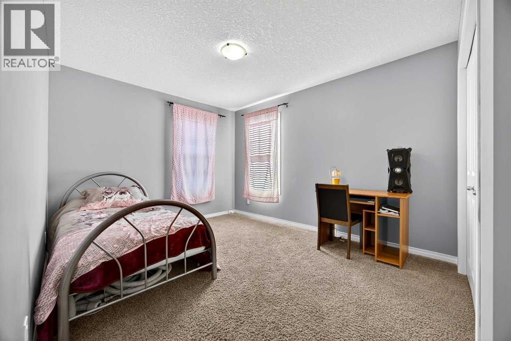 46 Heritage Landing, Cochrane, Alberta  T4C 0E3 - Photo 28 - A2289234