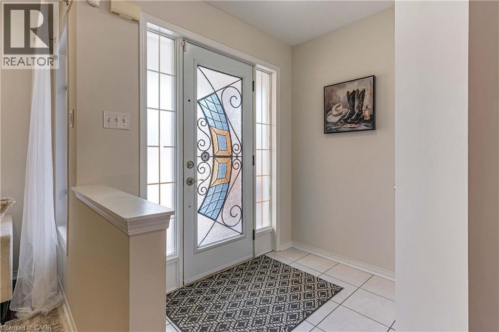 2831 Westbury Court, Mississauga, Ontario  L5M 6B4 - Photo 4 - 40806809