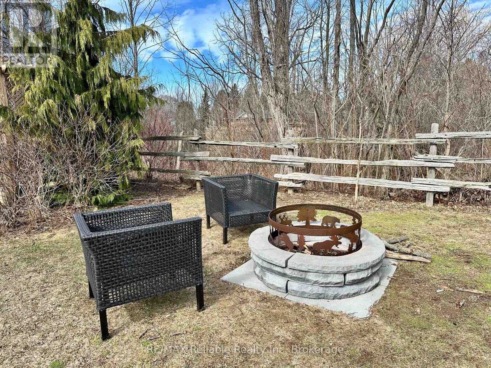 74767 Elm Crescent, Bluewater, Ontario  N0M 1G0 - Photo 11 - X12748092