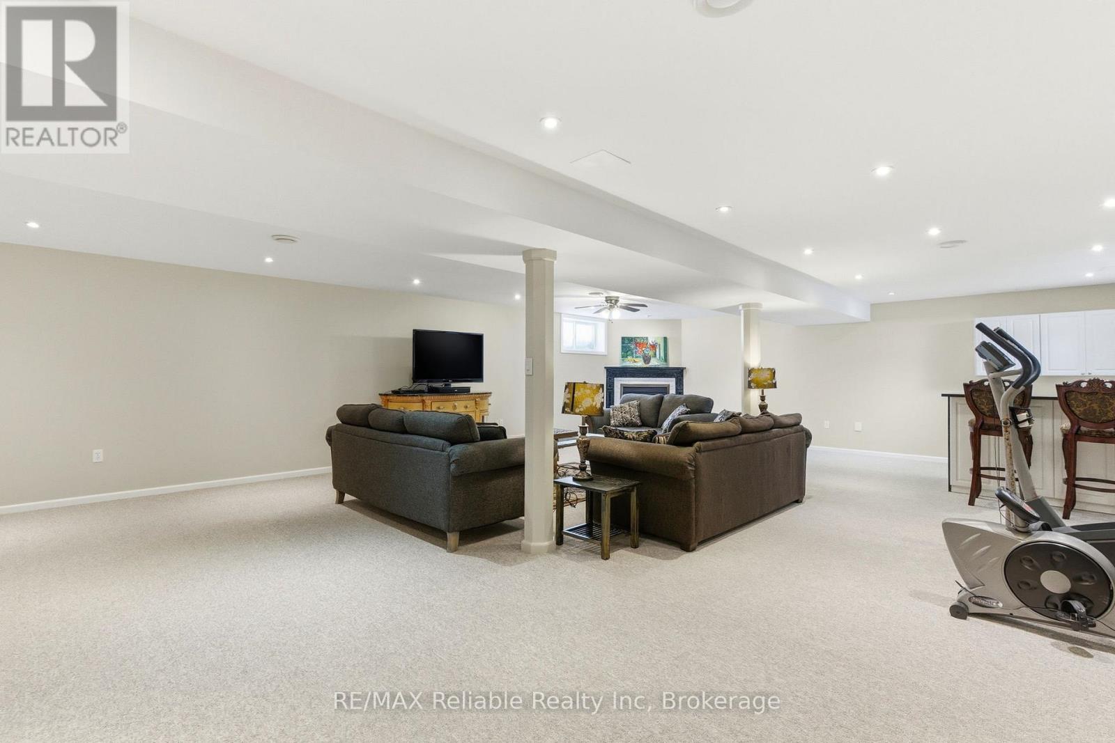 74767 Elm Crescent, Bluewater, Ontario  N0M 1G0 - Photo 39 - X12748092