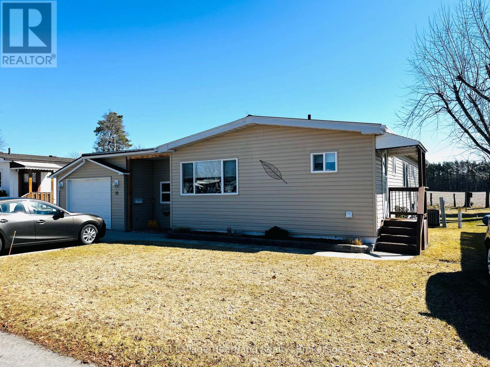 Photo 2 of 27 for 12 Velma Street