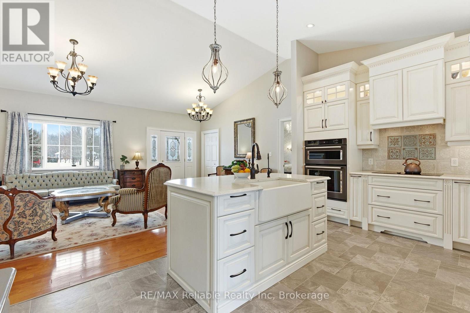 74767 Elm Crescent, Bluewater, Ontario  N0M 1G0 - Photo 24 - X12748092