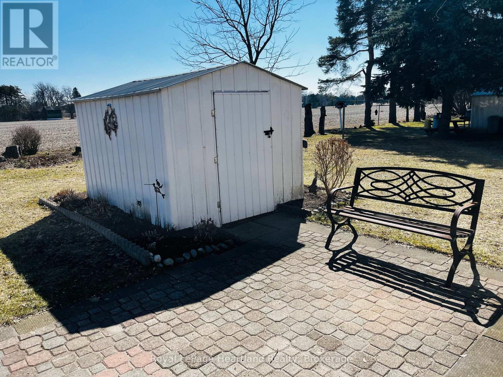 12 Velma Street, Strathroy-Caradoc, Ontario  N7G 3L3 - Photo 25 - X12783092