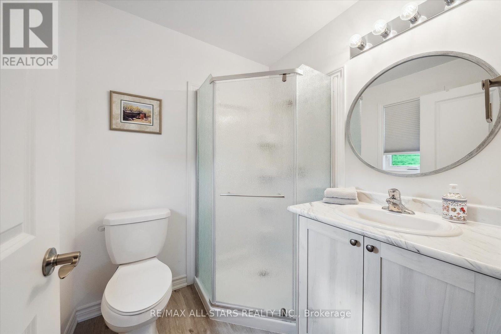 31 Reynolds Drive, Ramara (Atherley), Ontario  L3V 8K1 - Photo 17 - S12863188