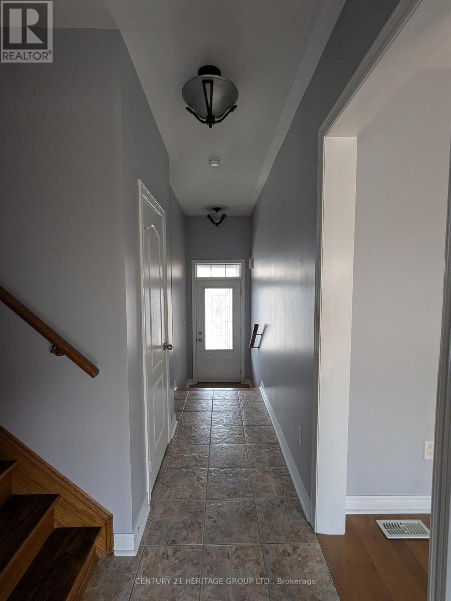 93 Pearcey Crescent, Barrie (West Bayfield), Ontario  L4N 7H6 - Photo 3 - S12863268