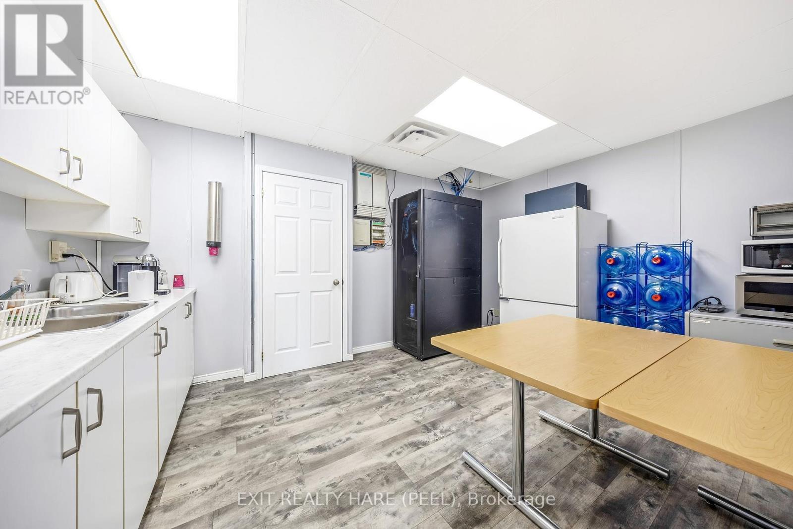 20383 Hurontario Street, Caledon, Ontario  L7K 1W8 - Photo 19 - W12761788